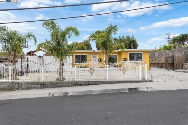 1078 Rachel Rd, SAN PABLO, CA 94806