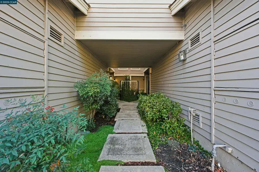 305 Windstream Place, Danville, CA 94526 - #3