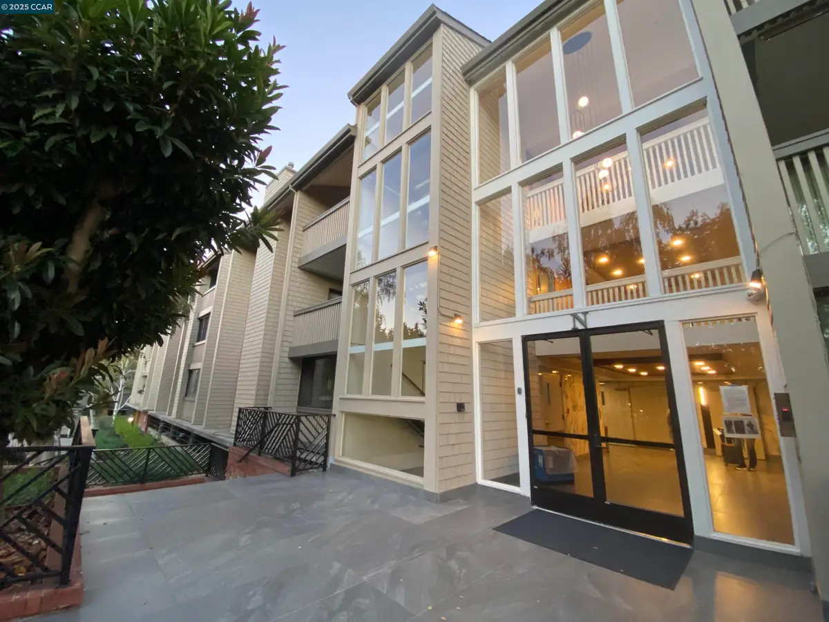 49 Showers, Mountain View, CA 94040 - Image #1