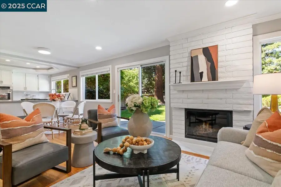 587 El Capitan Dr, Danville, CA 94526 - Image #3