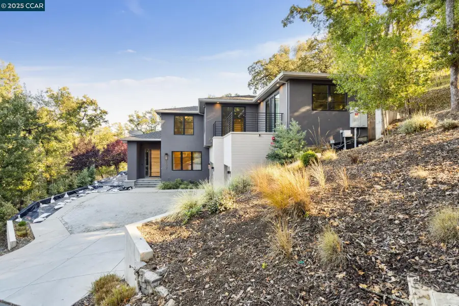 3647 Happy Valley Road, Lafayette, CA 94549 - Image #2