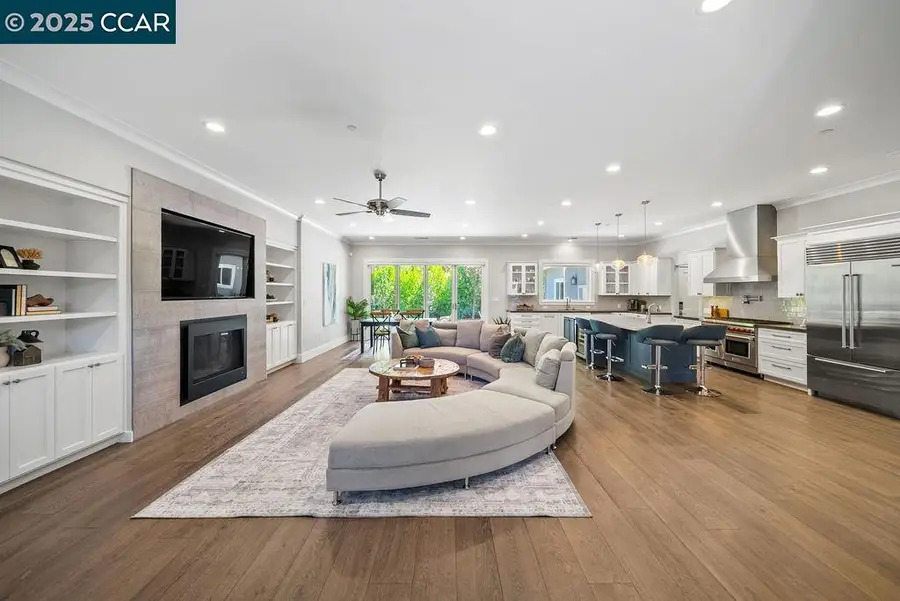 100 Alderwood Rd, Walnut Creek, CA 94598 - Image #2