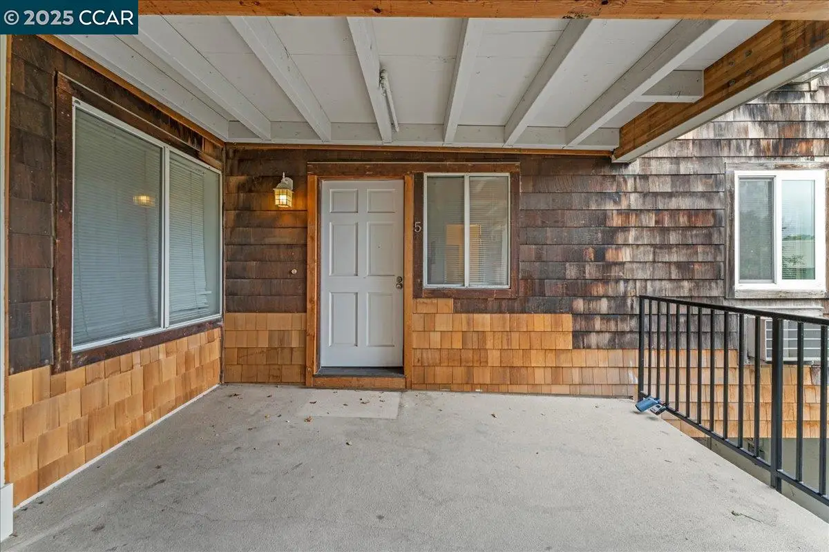 1965 Bonifacio St  #5, Concord, CA 94520 - Image #1