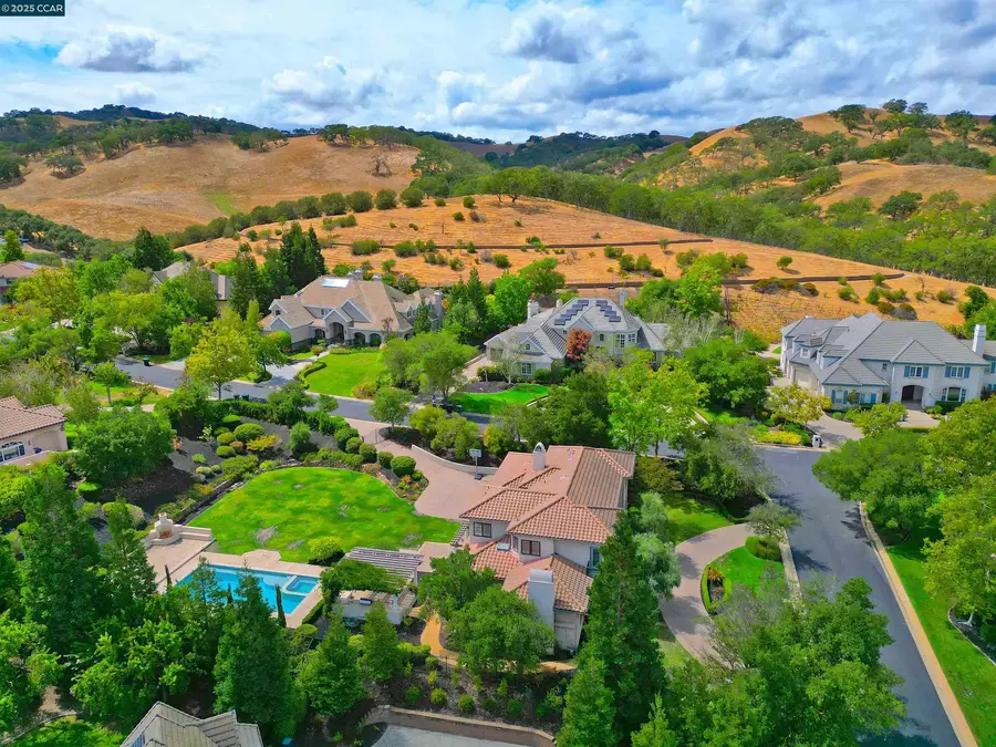 2514 Pomino Way, Pleasanton, CA 94566 - Image #2