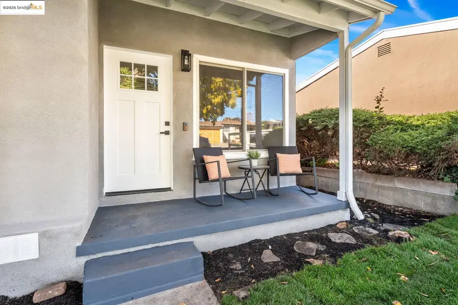 2956 Mullens DR, Richmond, CA 94806 - Image #3