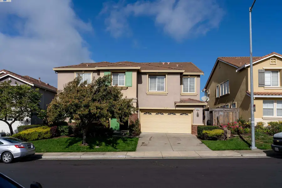 3331 Park Ridge Dr, Richmond, CA 94806 - Image #2