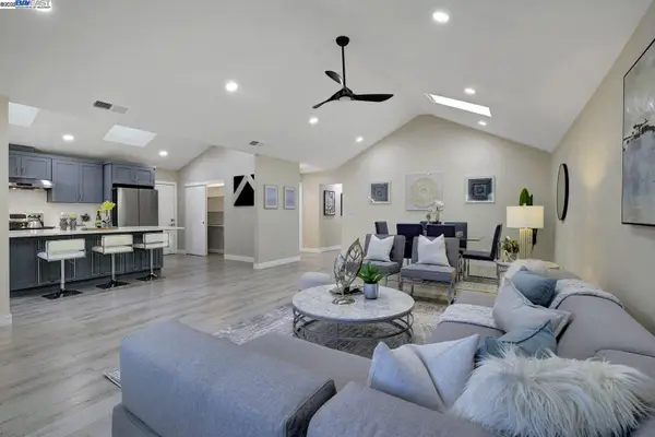 6140 Mayhews Landing Rd, NEWARK, CA 94560