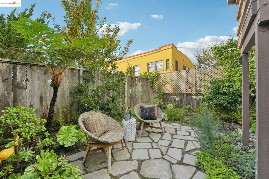 1209 Hearst Ave, Berkeley, CA 94702 - Image #3