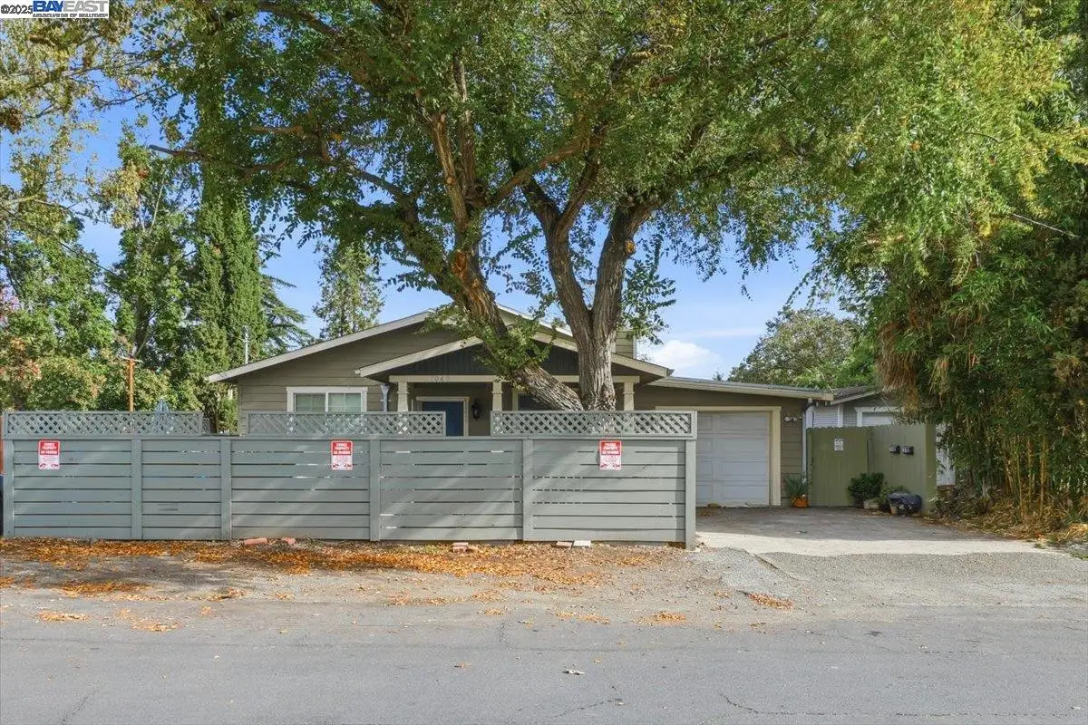 1040 Delacy, Martinez, CA 94553 - #1