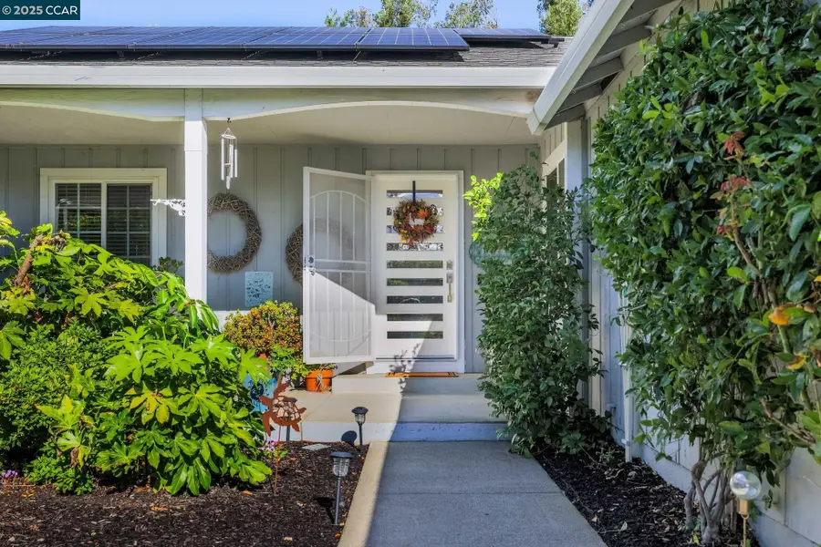 473 Edna Ct, Benicia, CA 94510 - Image #2