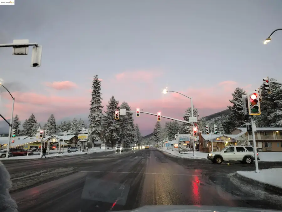 864 San Francisco Ave, South Lake Tahoe, CA 96150 - Image #2