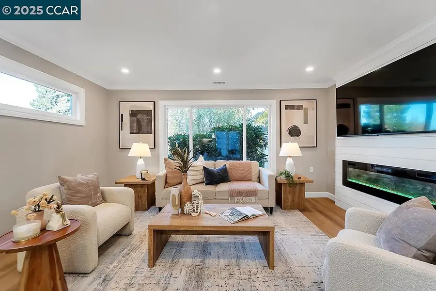 1180 Running Springs  #4, Walnut Creek, CA 94595 - Image #3