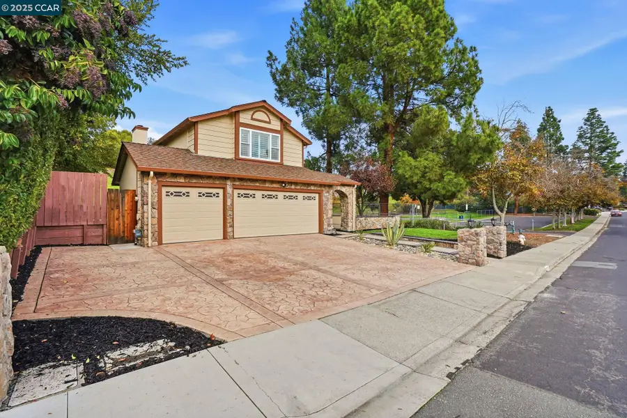 3025 Sunflower Dr, Antioch, CA 94531 - Image #2