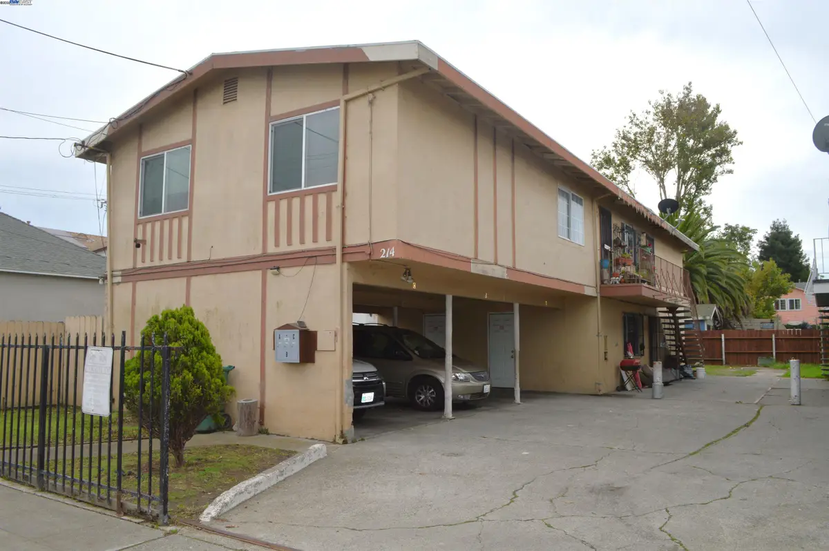 214 Barrett Ave, Richmond, CA 94801 - #1