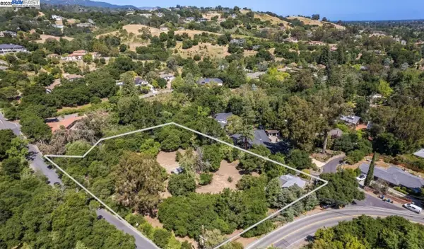 Address Withheld By Seller, SARATOGA, CA 95070