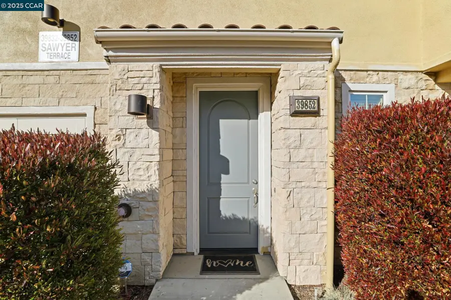 39852 Sawyer Ter, Newark, CA 94560 - Image #2