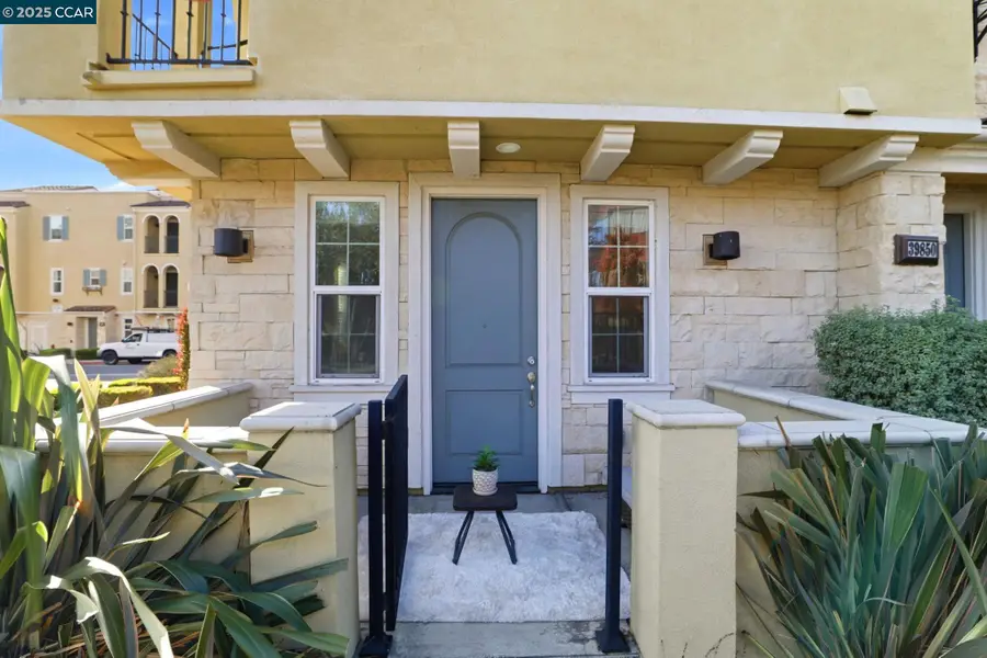 39852 Sawyer Ter, Newark, CA 94560 - Image #3