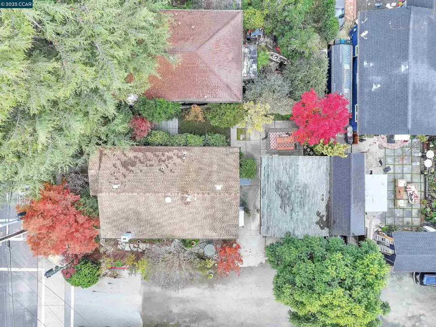 2437 Alhambra ave, Martinez, CA 94553 - #2