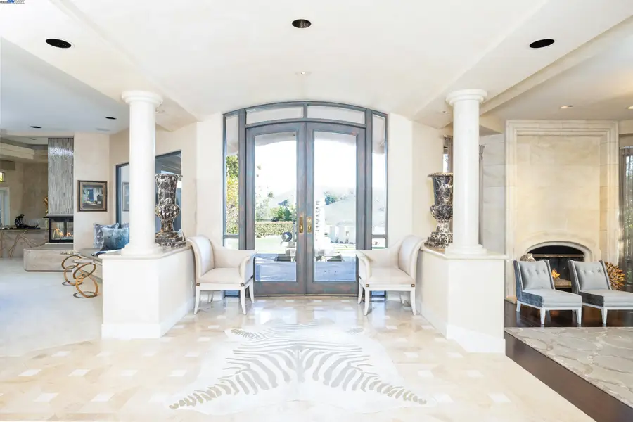 4478 Deer Ridge Rd, Danville, CA 94506 - Image #2