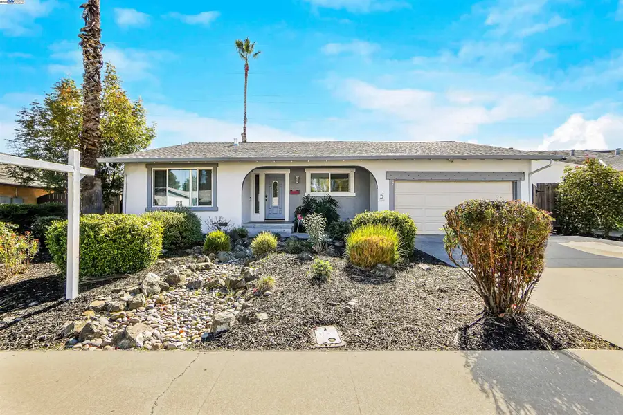 5 Terranova Dr, Antioch, CA 94509 - Image #3