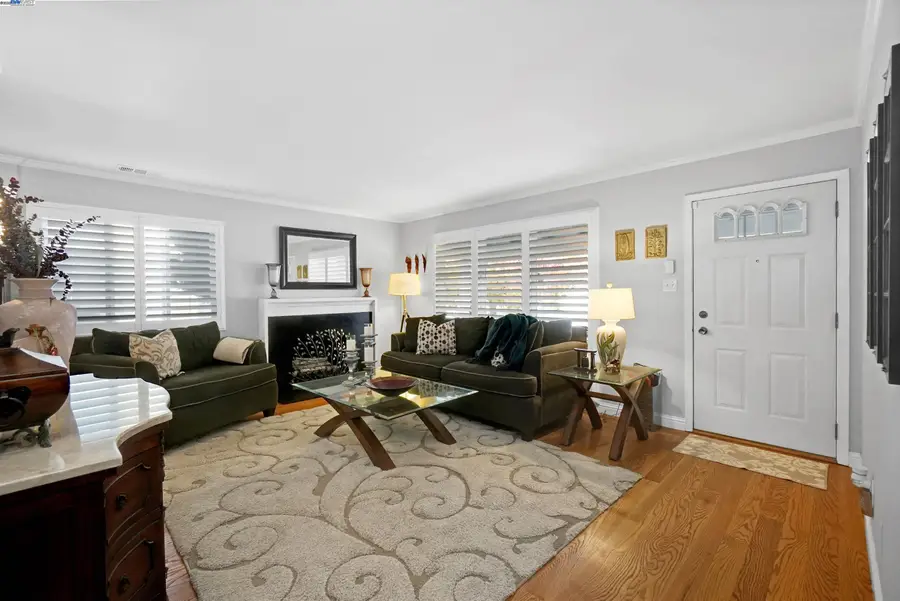 2472 Bradford Ave, Hayward, CA 94545 - Image #3