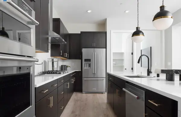 3771 Bradbury Avenue, LATHROP, CA 95330