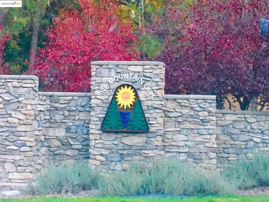 13137 Jackson Mill Dr, Groveland, CA 95321 - Image #2