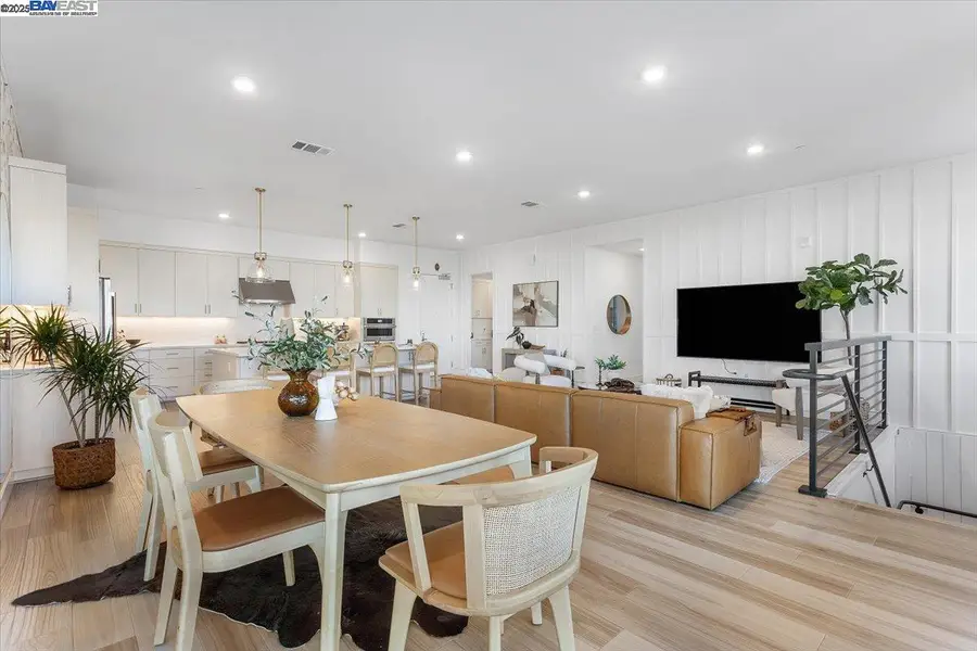 2250 Kilowatt Way  #206, Fremont, CA 94539 - Image #3