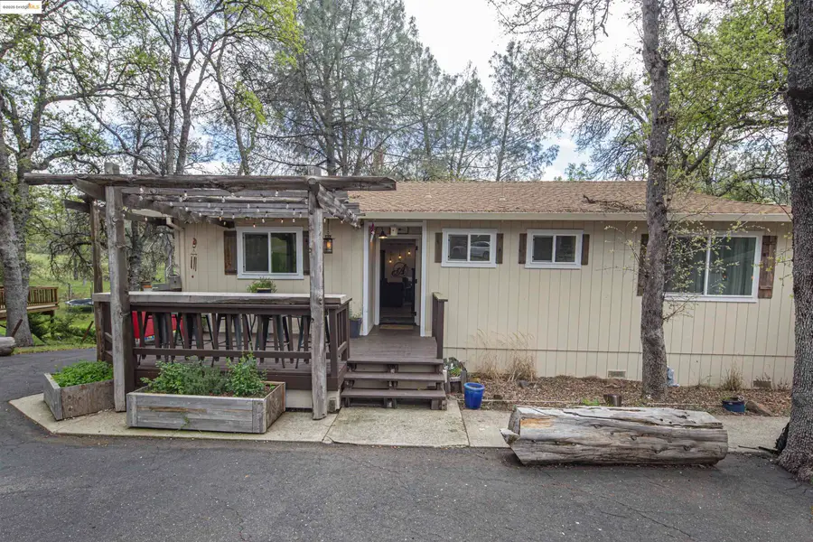 12874 Green Valley Cir, Groveland, CA 95321 - Image #2