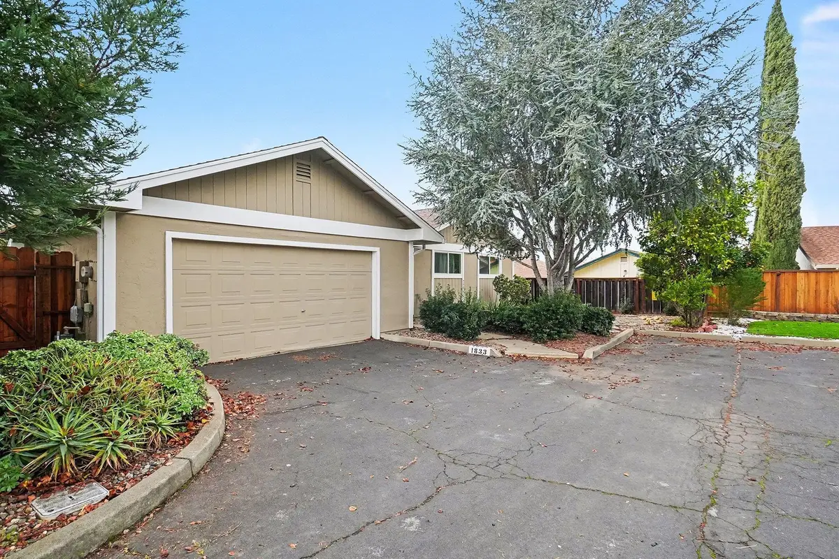 1833 Camino Estrada, Concord, CA 94521 - #1