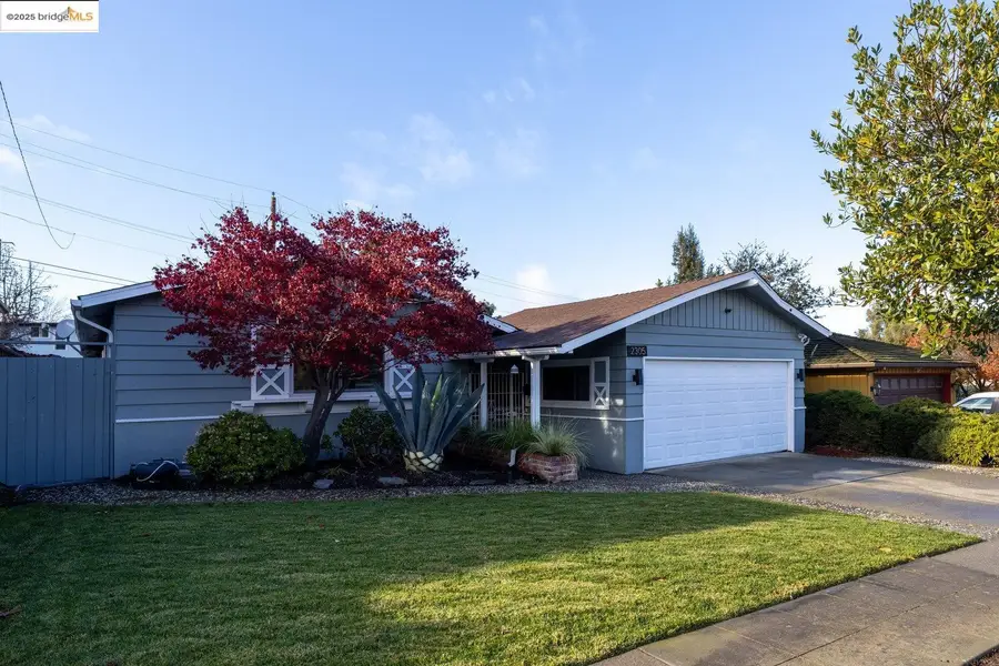 2305 Greenridge Dr, El Sobrante, CA 94803 - Image #2