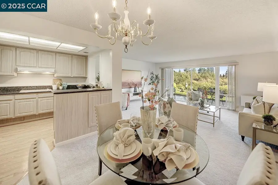 1429 Skycrest Dr  #5, Walnut Creek, CA 94595 - Image #3