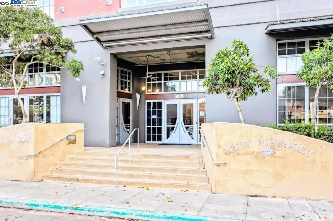 201 4Th St  #408, Oakland, CA 94607 - Image #1