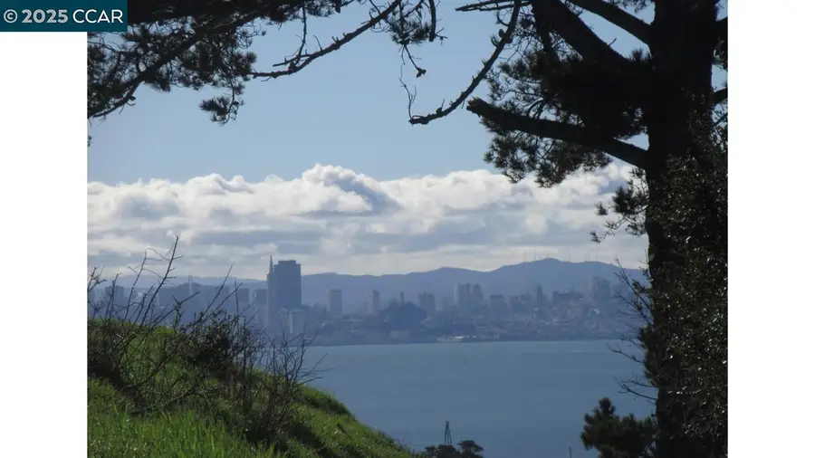 0 Crest Ave, Richmond, CA 94801 - #3