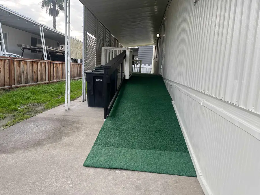 4143 Yosemite Blvd.  #C21, Modesto, CA 95357 - #3