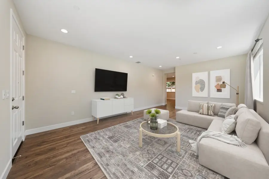 133 Creek View Cir, Fairfield, CA 94533 - Image #3