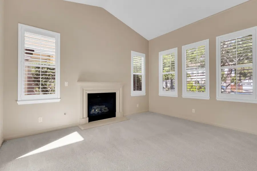 1051 Madrone Ave, Vallejo, CA 94592 - Image #3