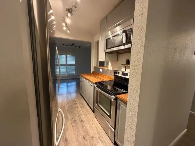 300 Civic Drive  #402, Walnut Creek, CA 94596 - #3