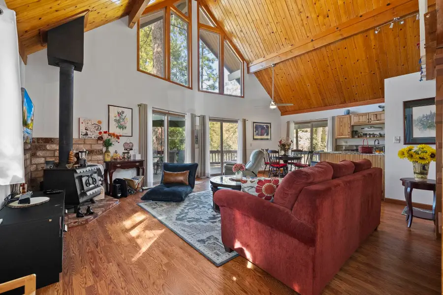 13161 Jackson Mill Dr, Groveland, CA 95321 - Image #3