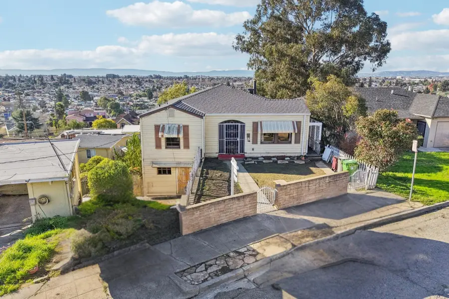 9963 Lawlor St, Oakland, CA 94605 - Image #3