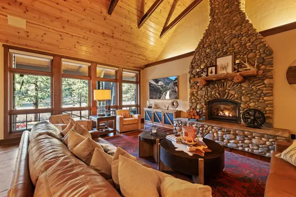 31631 Old Strawberry Rd, STRAWBERRY, CA 95375