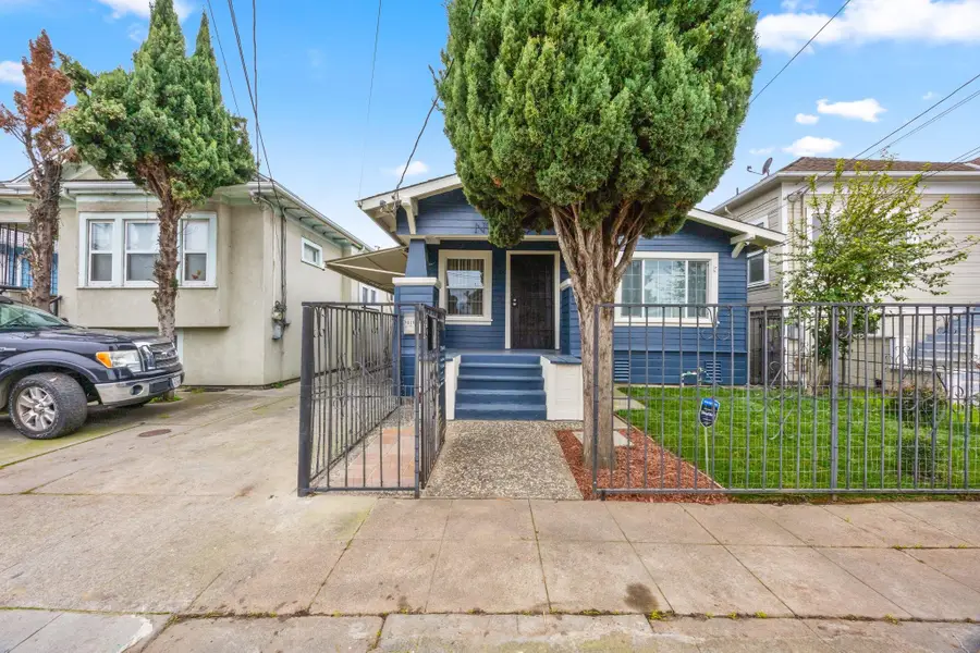 4019 16Th St, Oakland, CA 94601 - #2