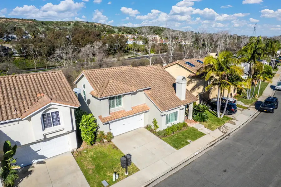 39 Songbird Ln, Aliso Viejo, CA 92656 - Image #3