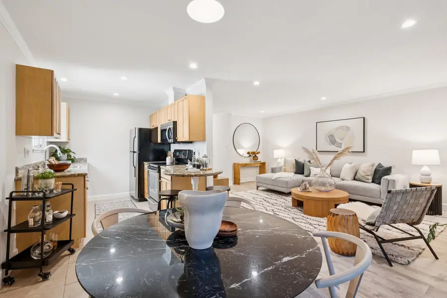 55 Fairmount Ave  #215, Oakland, CA 94611 - Image #2