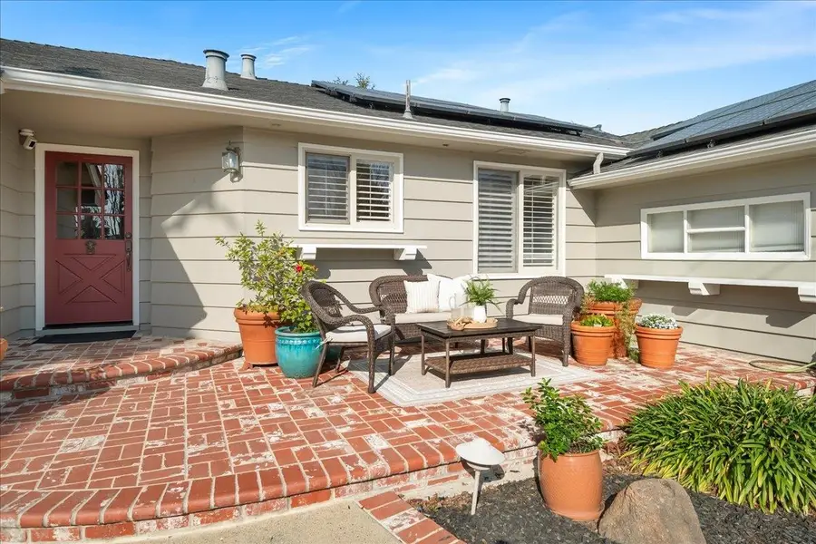 4141 Mattos Dr, Fremont, CA 94536 - Image #2