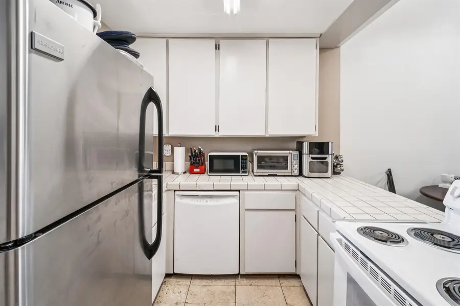 3839 Vineyard Ave  #45, Pleasanton, CA 94566 - Image #3