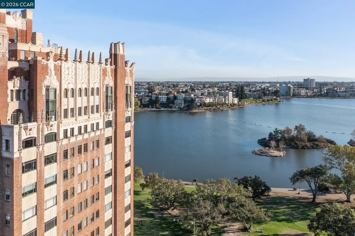 492 Staten Ave  #1101, Oakland, CA 94610 - Image #1