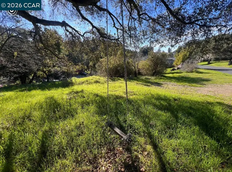 Sobrante Ave, El Sobrante, CA 94803 - #3