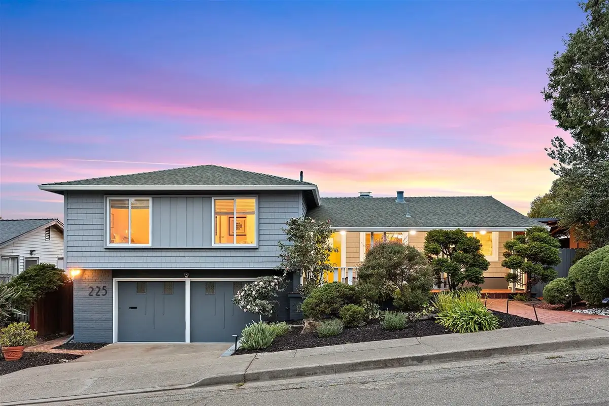 225 Chadbourne Way, Oakland, CA 94619 - Image #1