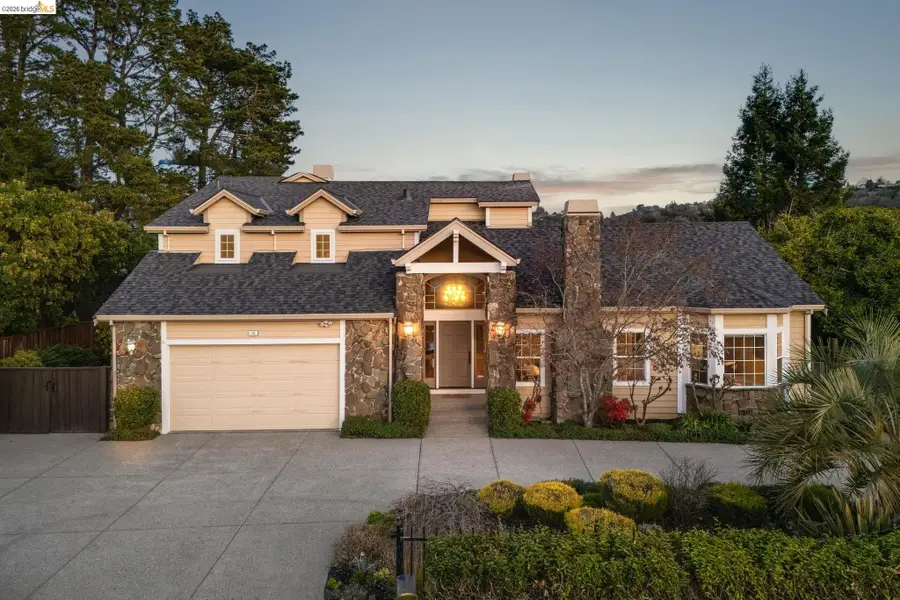 78 Scenic Dr, Orinda, CA 94563 - #3